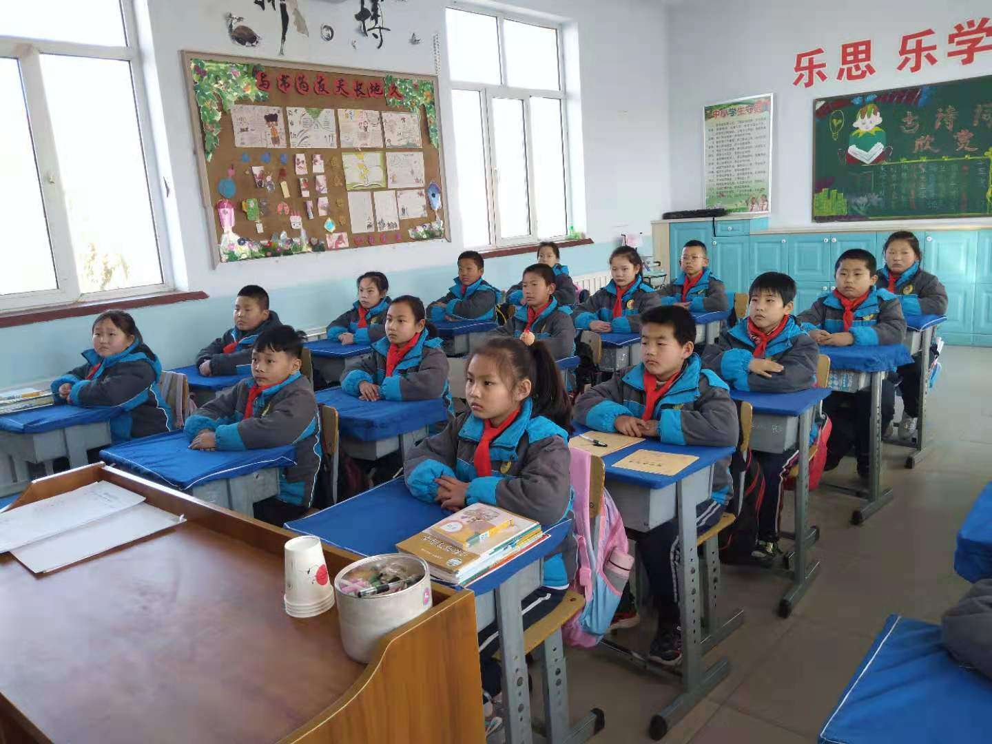 五原县丰裕中心校