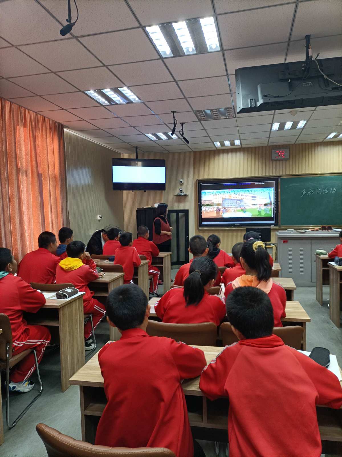 乌拉特中旗第二小学